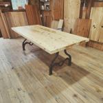 Spruce Table (naily)